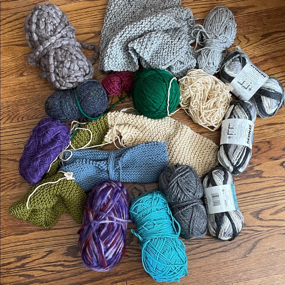 Mixed Color Yarn Bundle for Knitting and Crochet - Assorted Colors